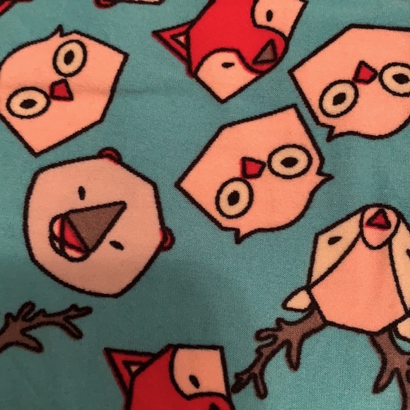 CHRISTMAS LuLaRoe Leggings - Picture 2 of 2